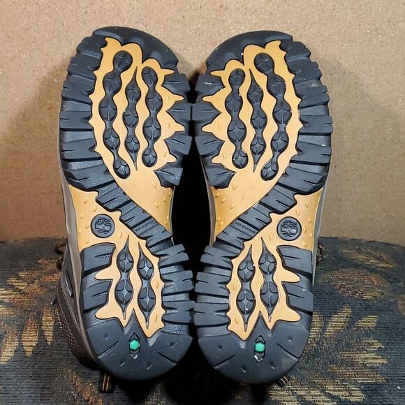 Timberland Unisex Mt. Maddsen Timberdry Waterproof Hiking Boot - Picture 2 of 8